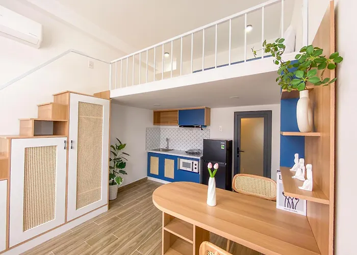 220 Ho Van Hue - Duplex Thiet Ke Thong Minh Mang Phong Cach Co Dien Dan Xen Hien Dai