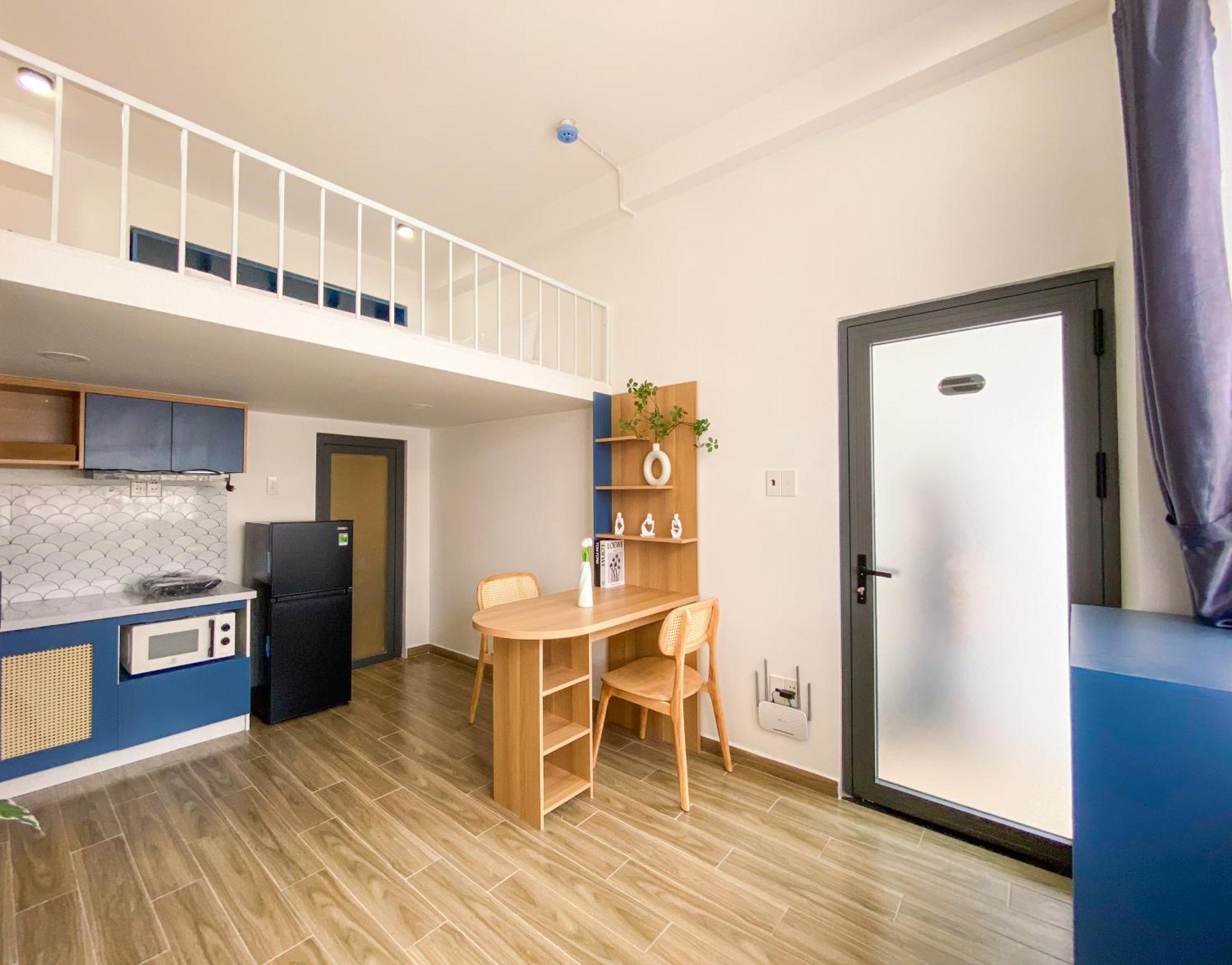 Apartamento 220 Ho Hue - Duplex Thiet Ke Thong Minh Mang Phong Cach Co Dien Dan Xen Hien Dai *
